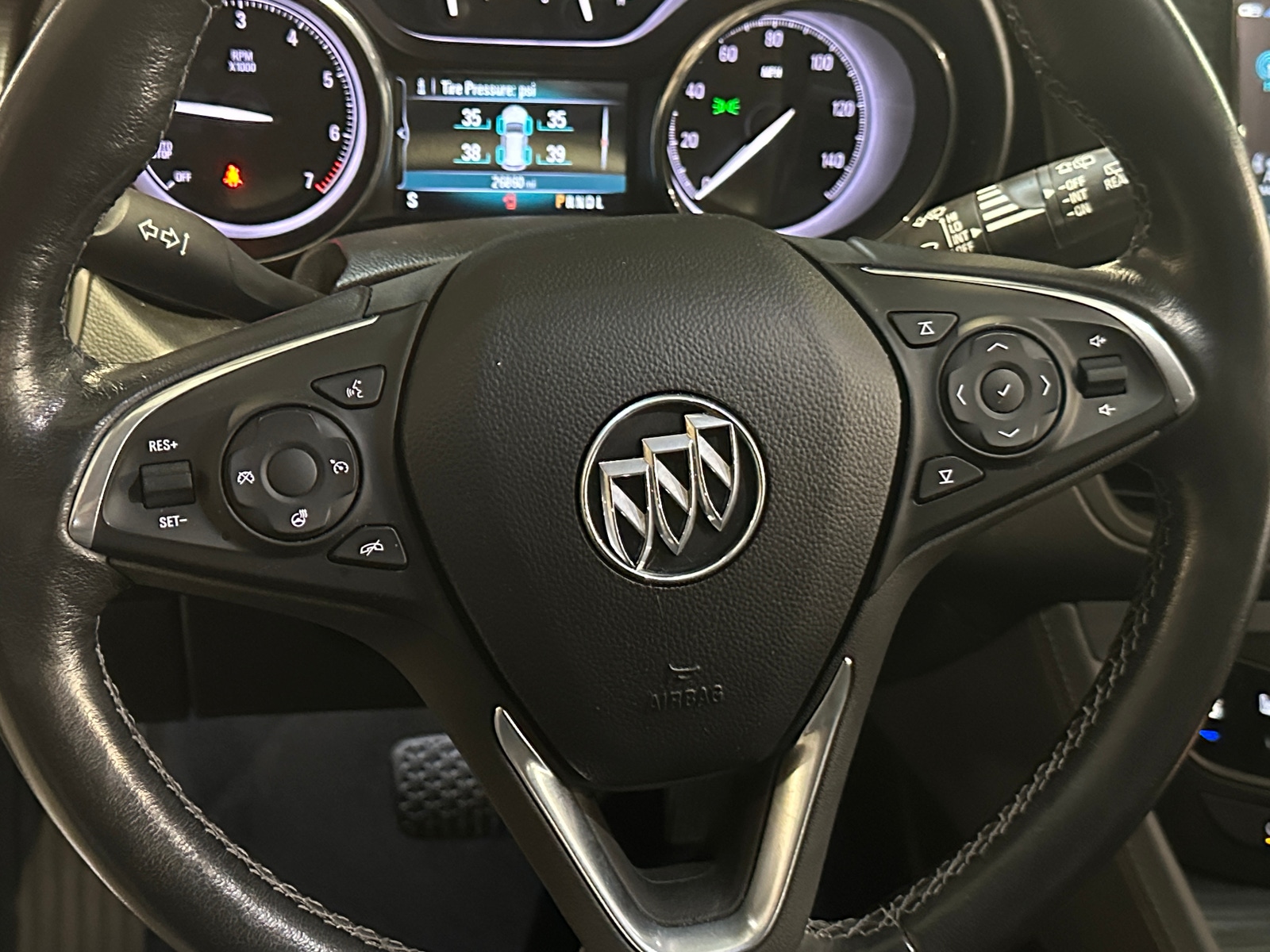 Thumbnail: 2019 Buick Envision - 4