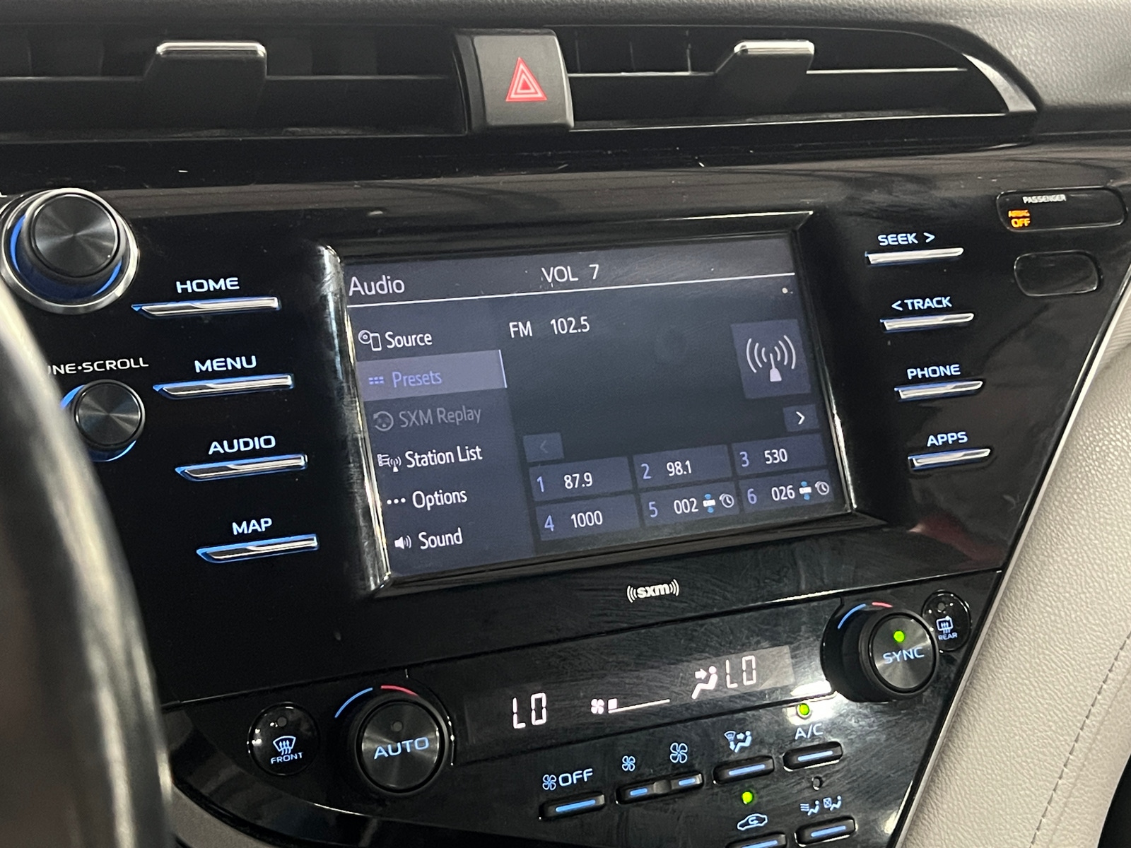 Thumbnail: 2020 Toyota Camry - 4