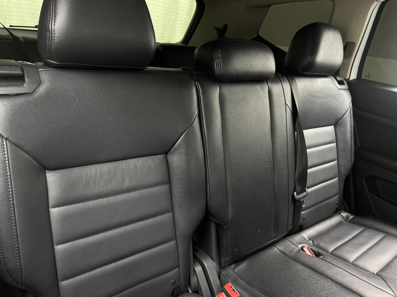 Thumbnail: 2018 Volkswagen Atlas - 6