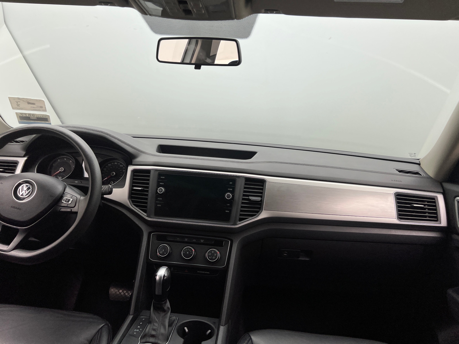 Thumbnail: 2018 Volkswagen Atlas - 3