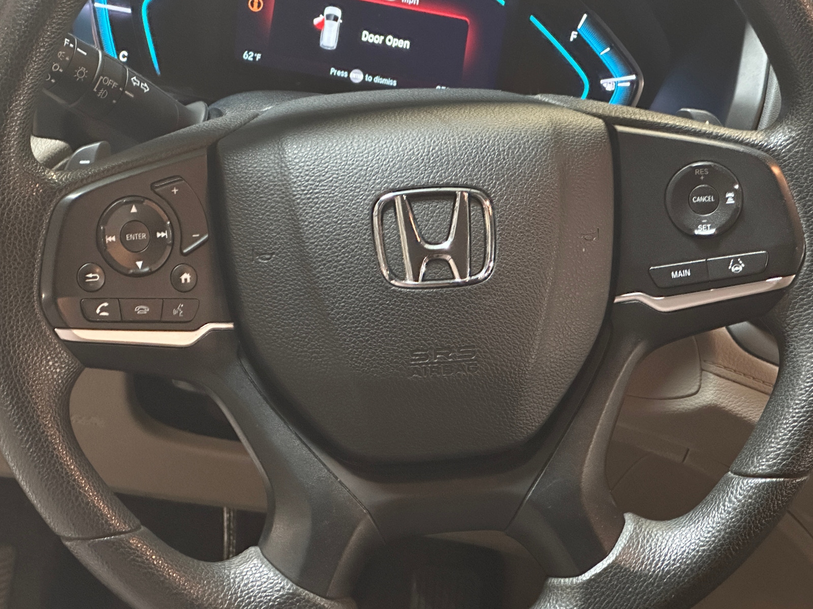 Thumbnail: 2018 Honda Odyssey - 5