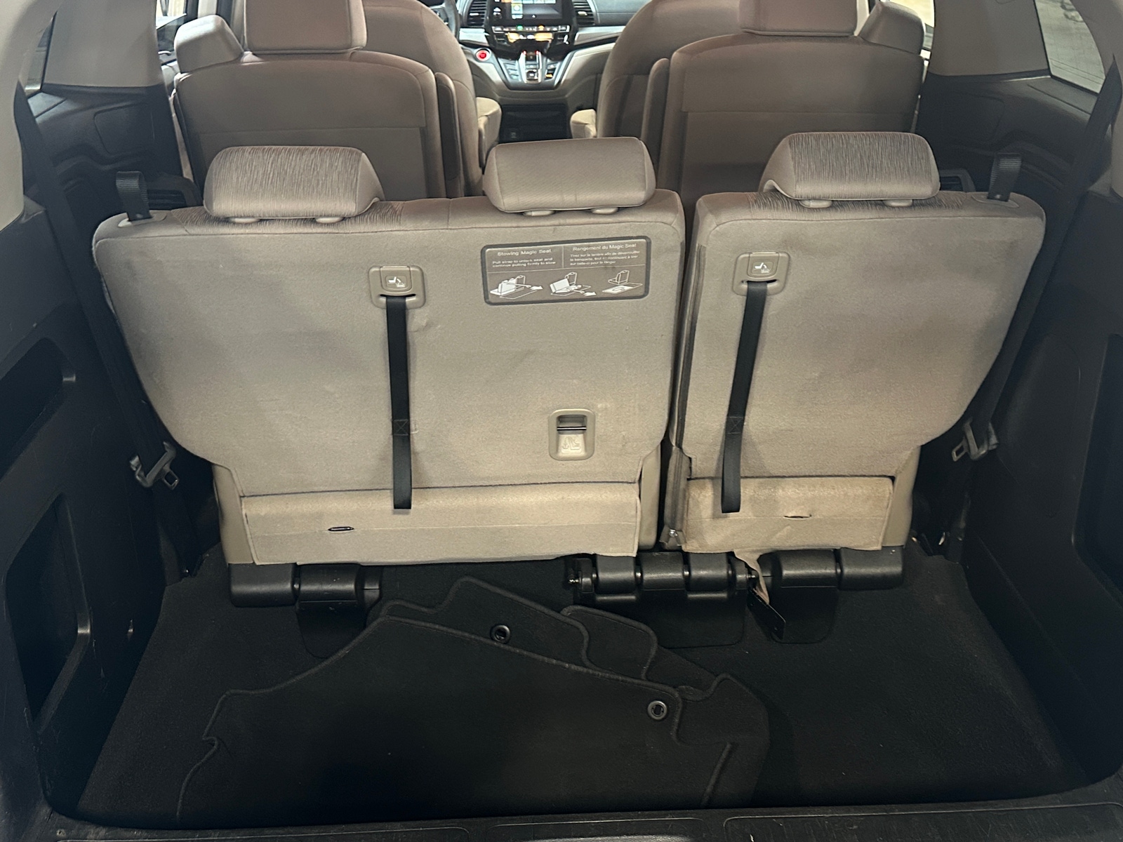 Thumbnail: 2018 Honda Odyssey - 7