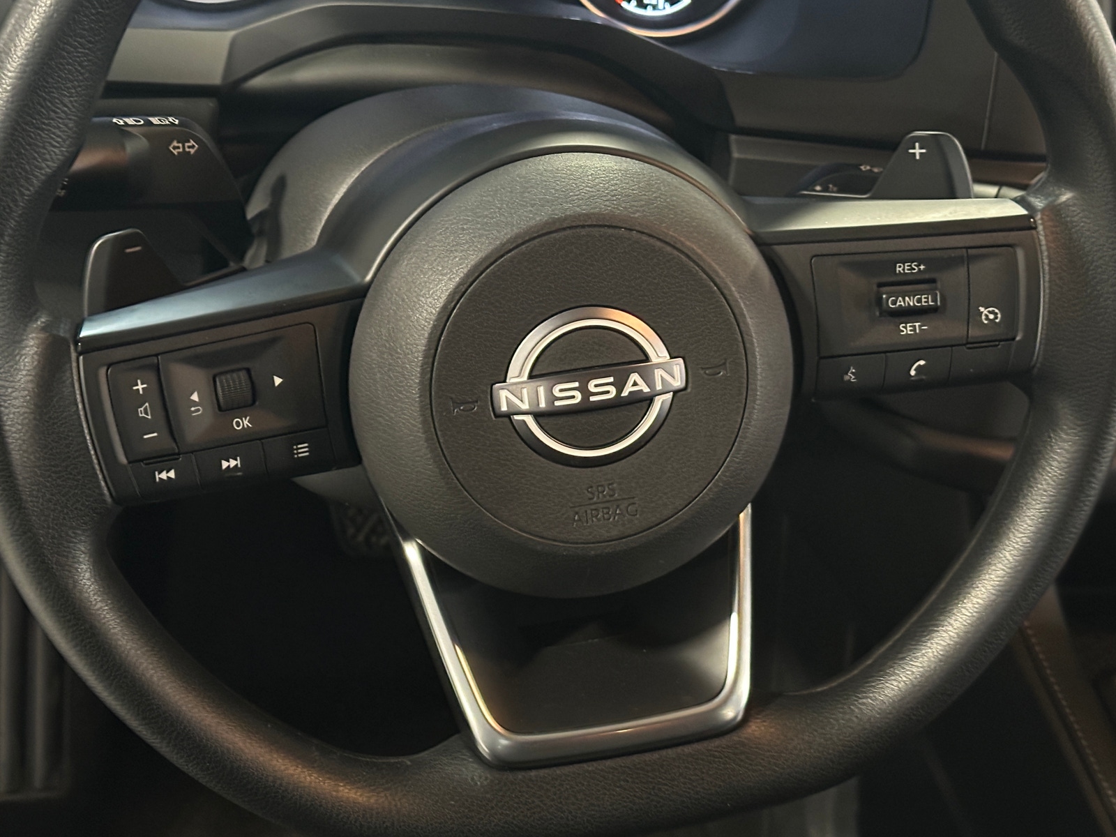 Thumbnail: 2023 Nissan Pathfinder - 5