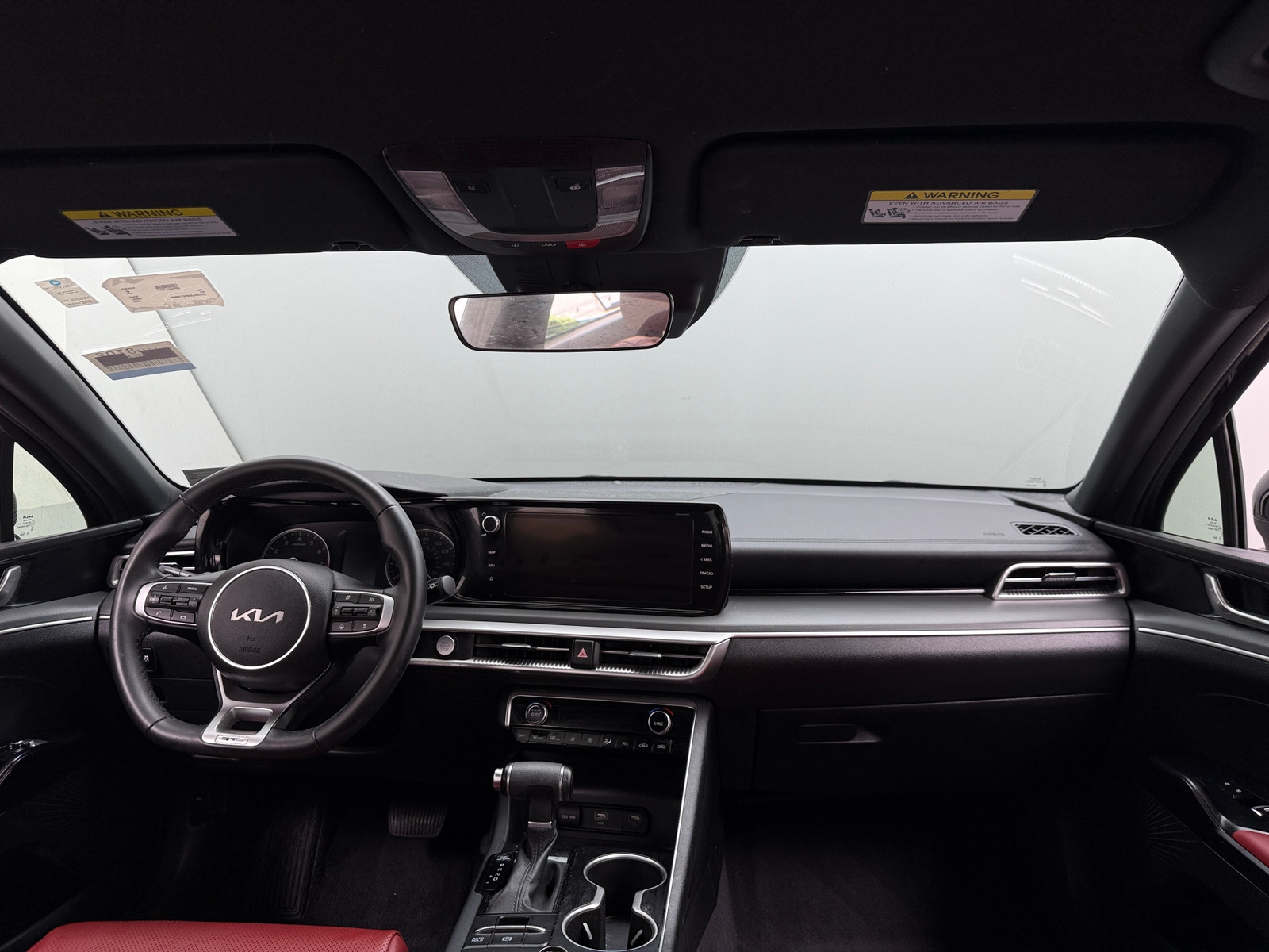Thumbnail: 2023 Kia K5 - 3