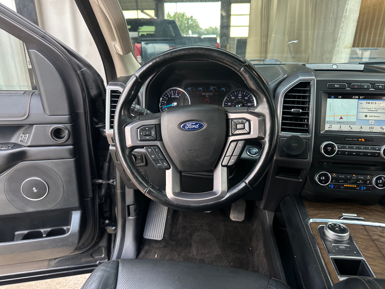 Thumbnail: 2018 Ford Expedition - 4