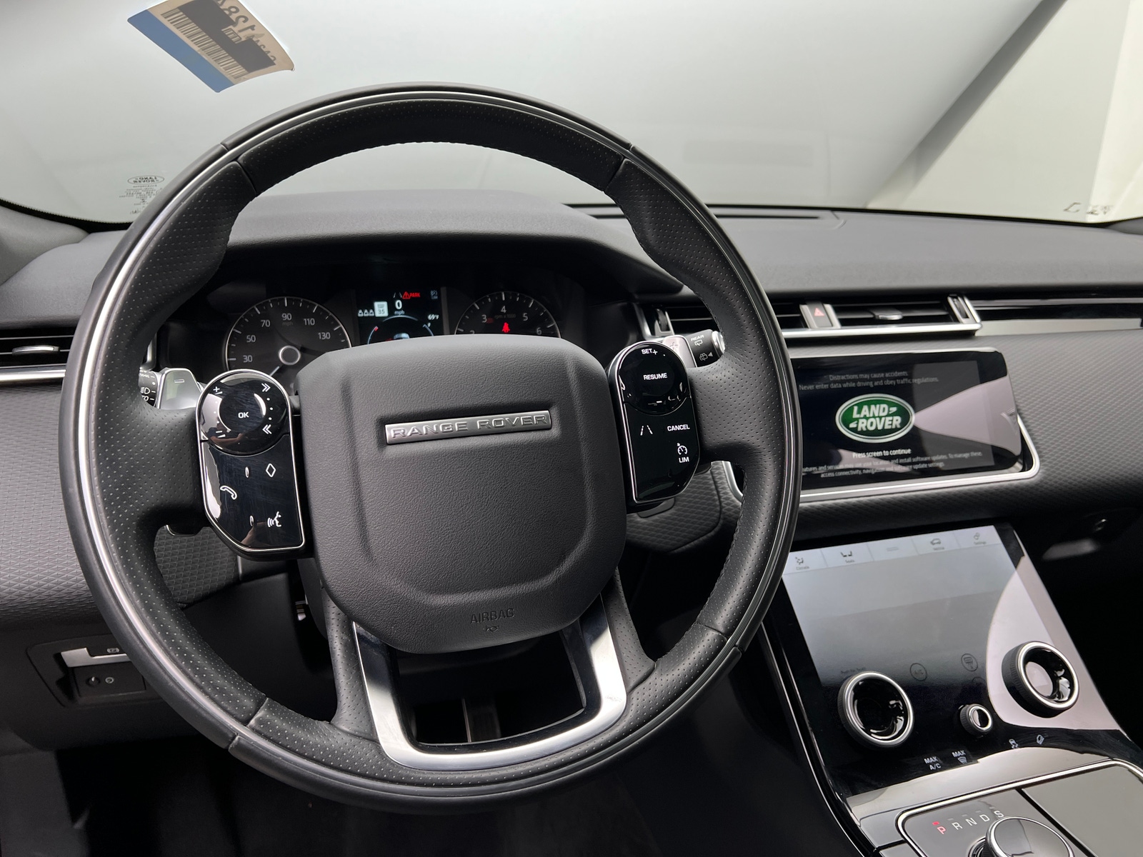 Thumbnail: 2020 Land Rover Range Rover Velar - 4