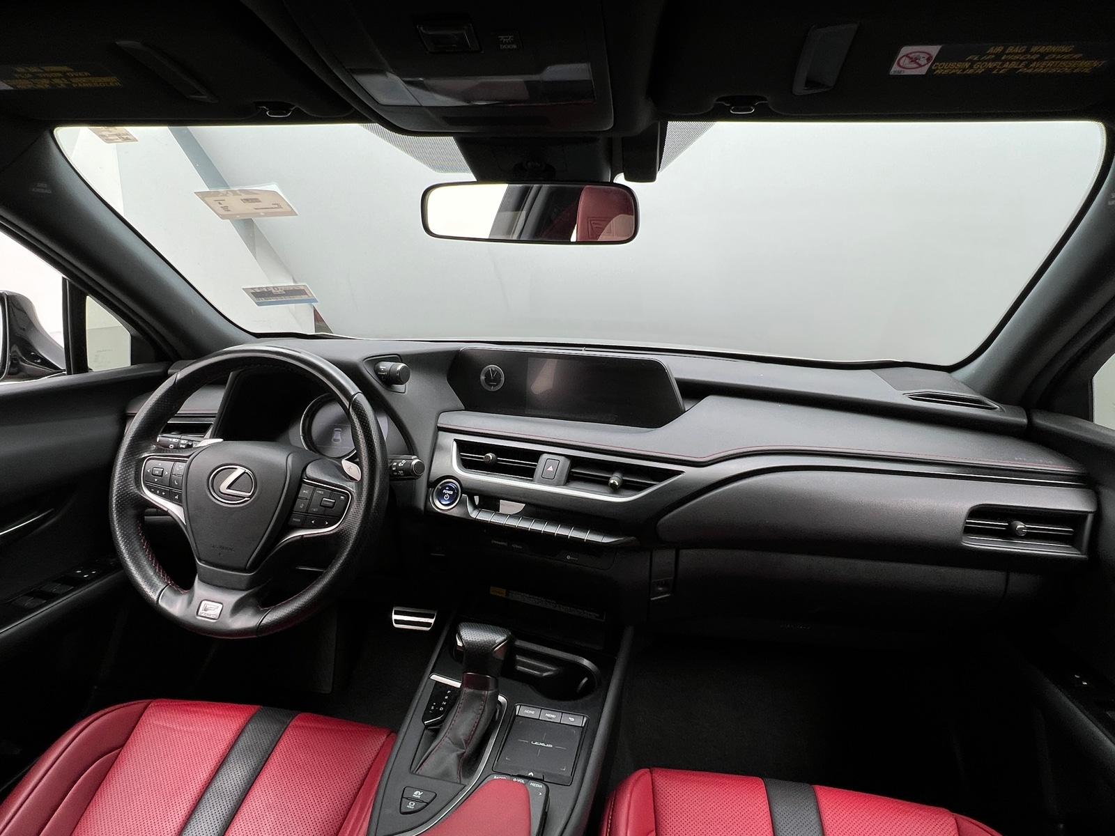 Thumbnail: 2021 Lexus UX - 2