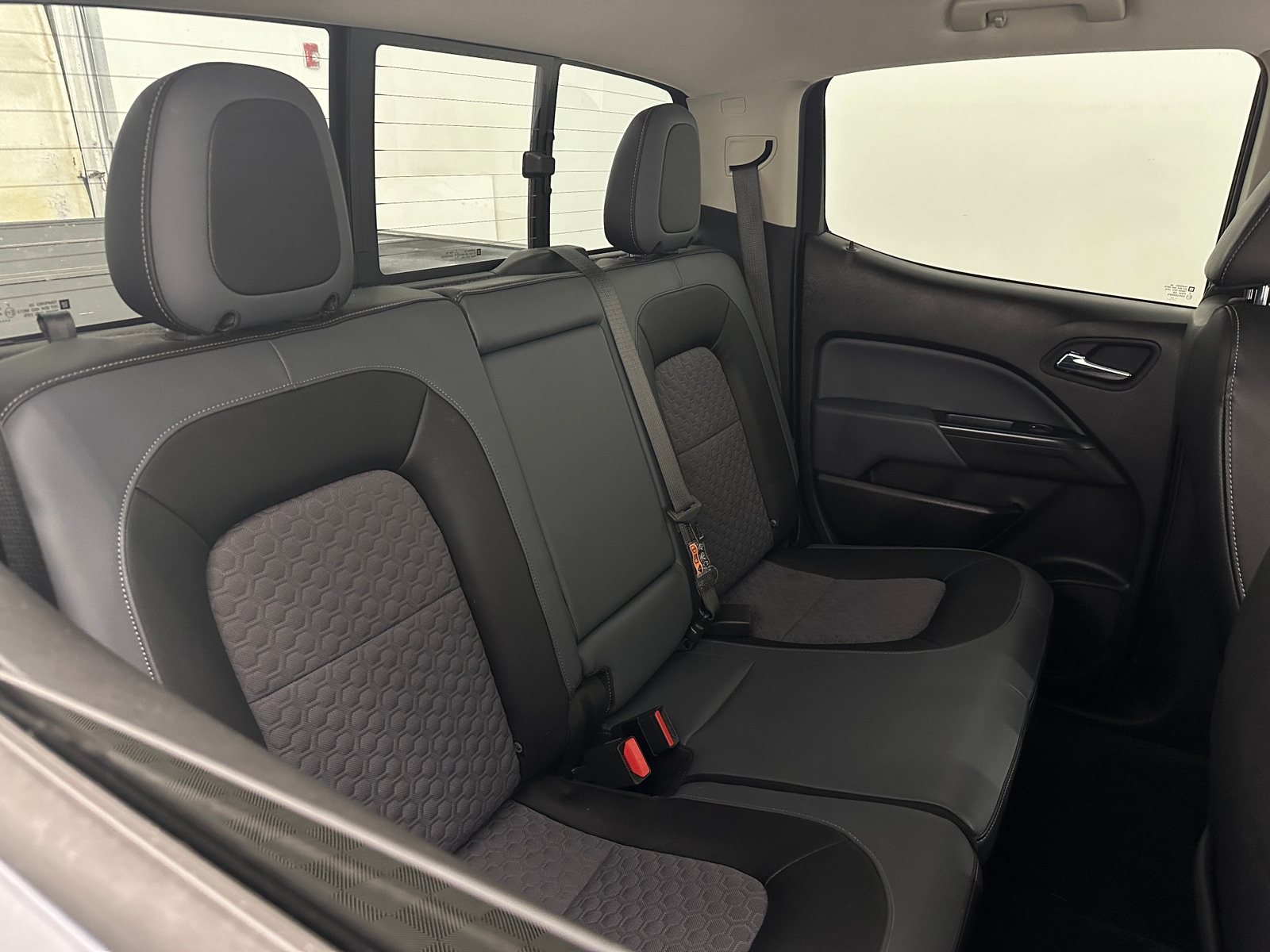 Thumbnail: 2017 Chevrolet Colorado - 6