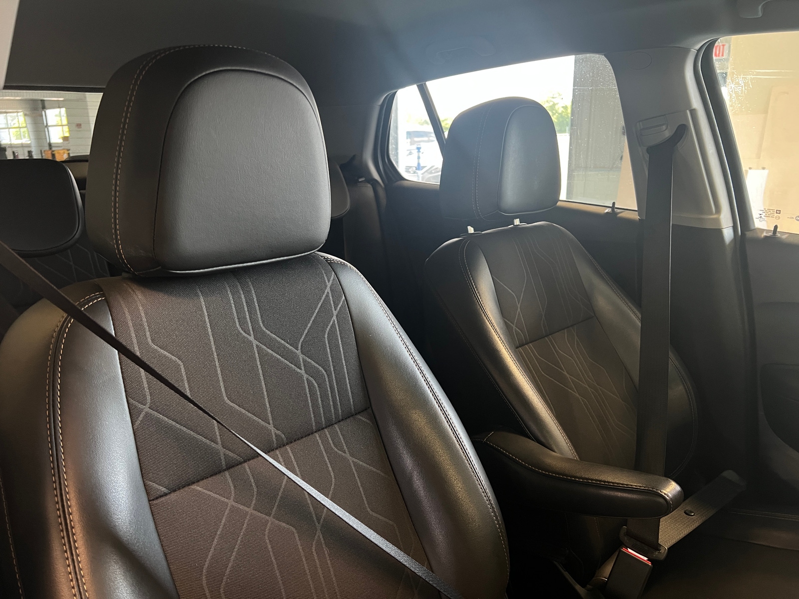 Thumbnail: 2018 Chevrolet Trax - 2