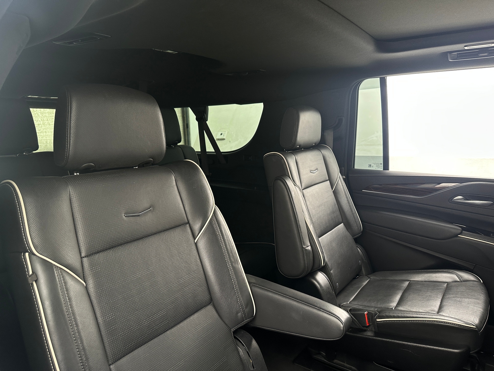 Thumbnail: 2022 Cadillac Escalade - 5