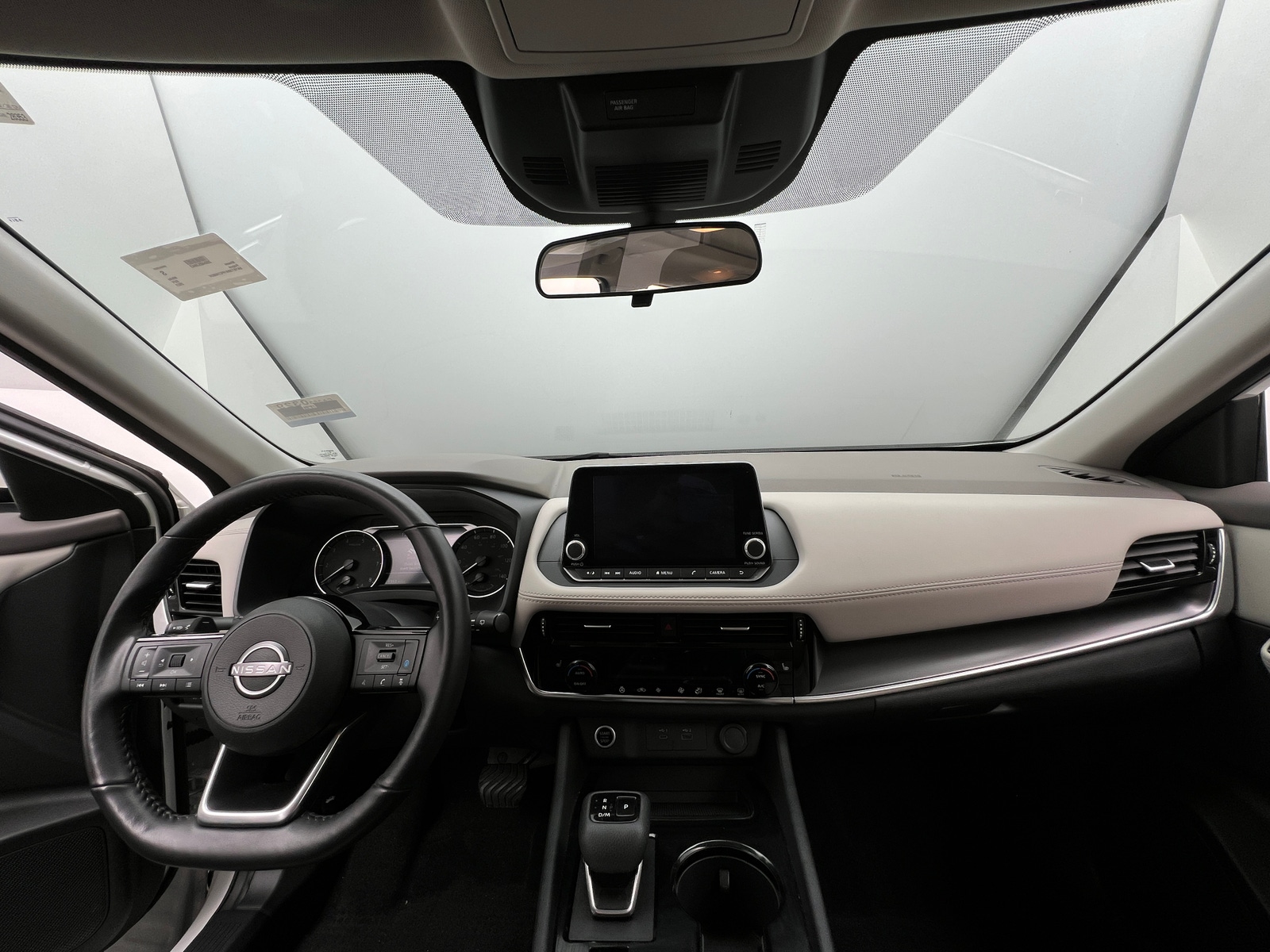 Thumbnail: 2023 Nissan Rogue - 3