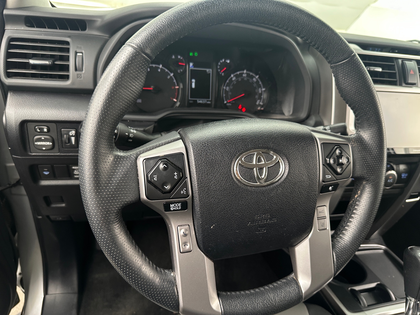 Thumbnail: 2020 Toyota 4Runner - 4