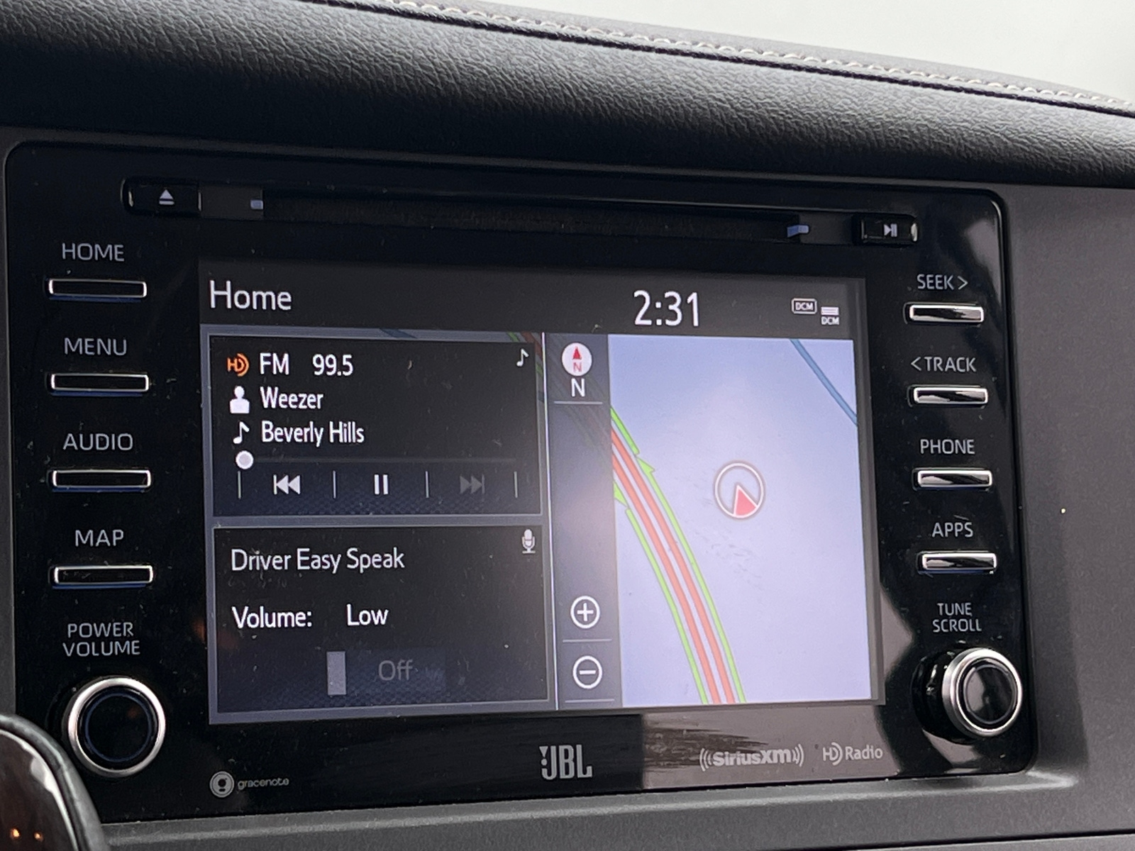 Thumbnail: 2019 Toyota Sienna - 3
