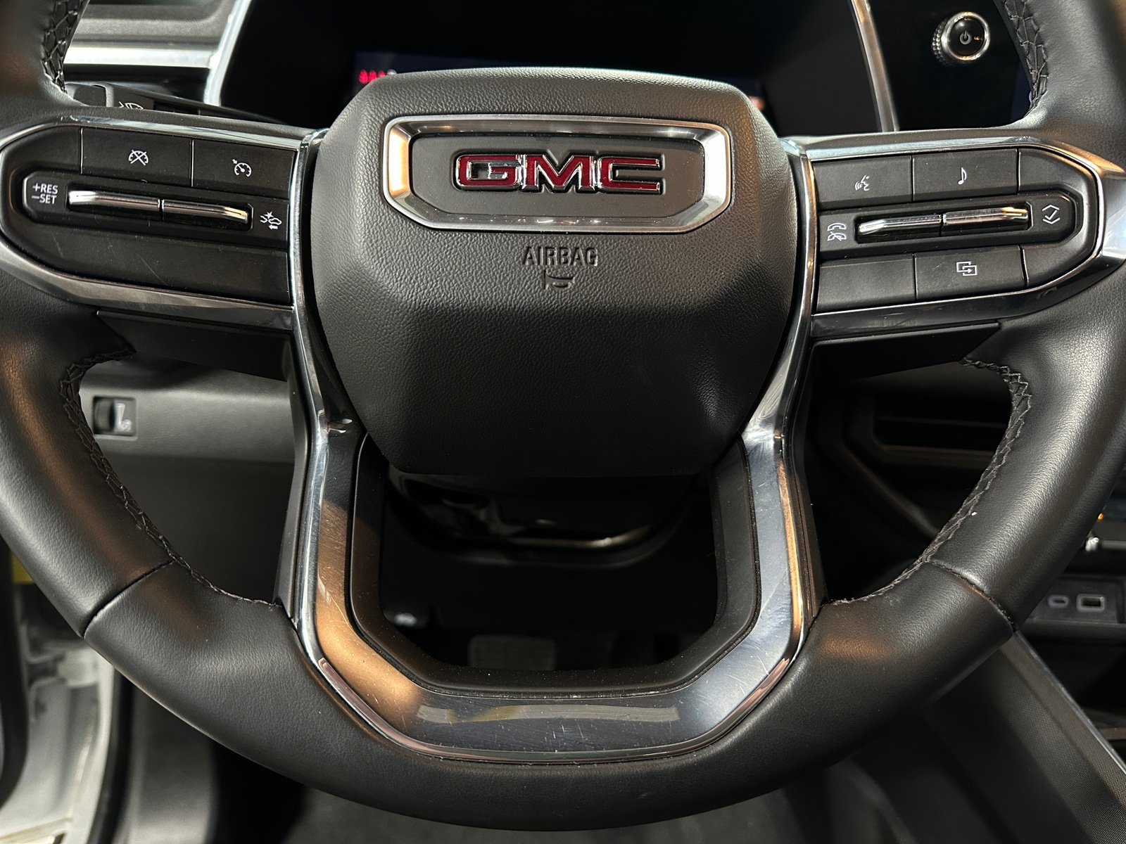 Thumbnail: 2024 GMC Canyon - 5