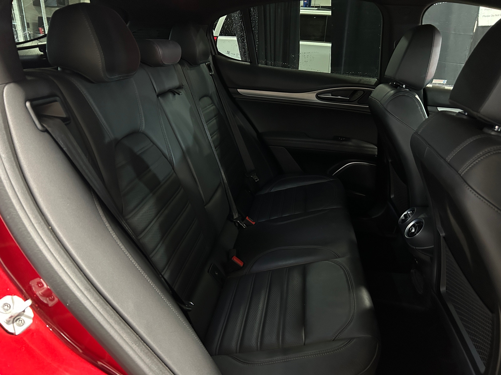 Thumbnail: 2019 Alfa Romeo Stelvio - 5