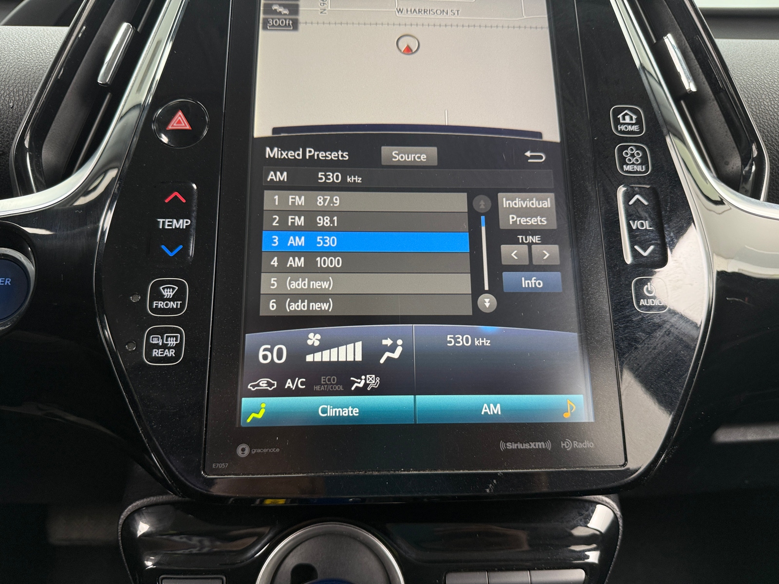 Thumbnail: 2022 Toyota Prius Prime - 4