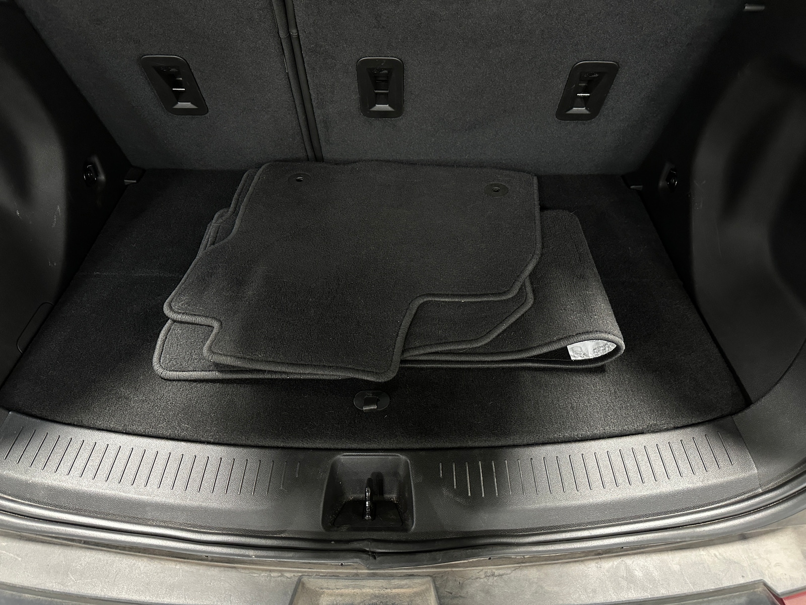 Thumbnail: 2023 Chevrolet Bolt EUV - 6