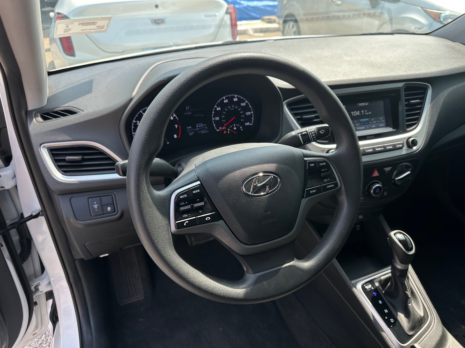 Thumbnail: 2022 Hyundai Accent - 5