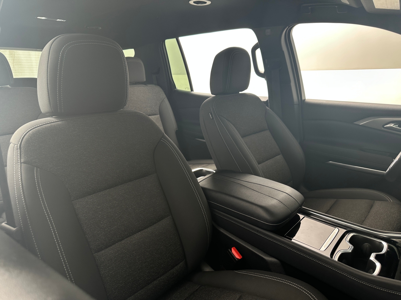 Thumbnail: 2024 Chevrolet Traverse - 2
