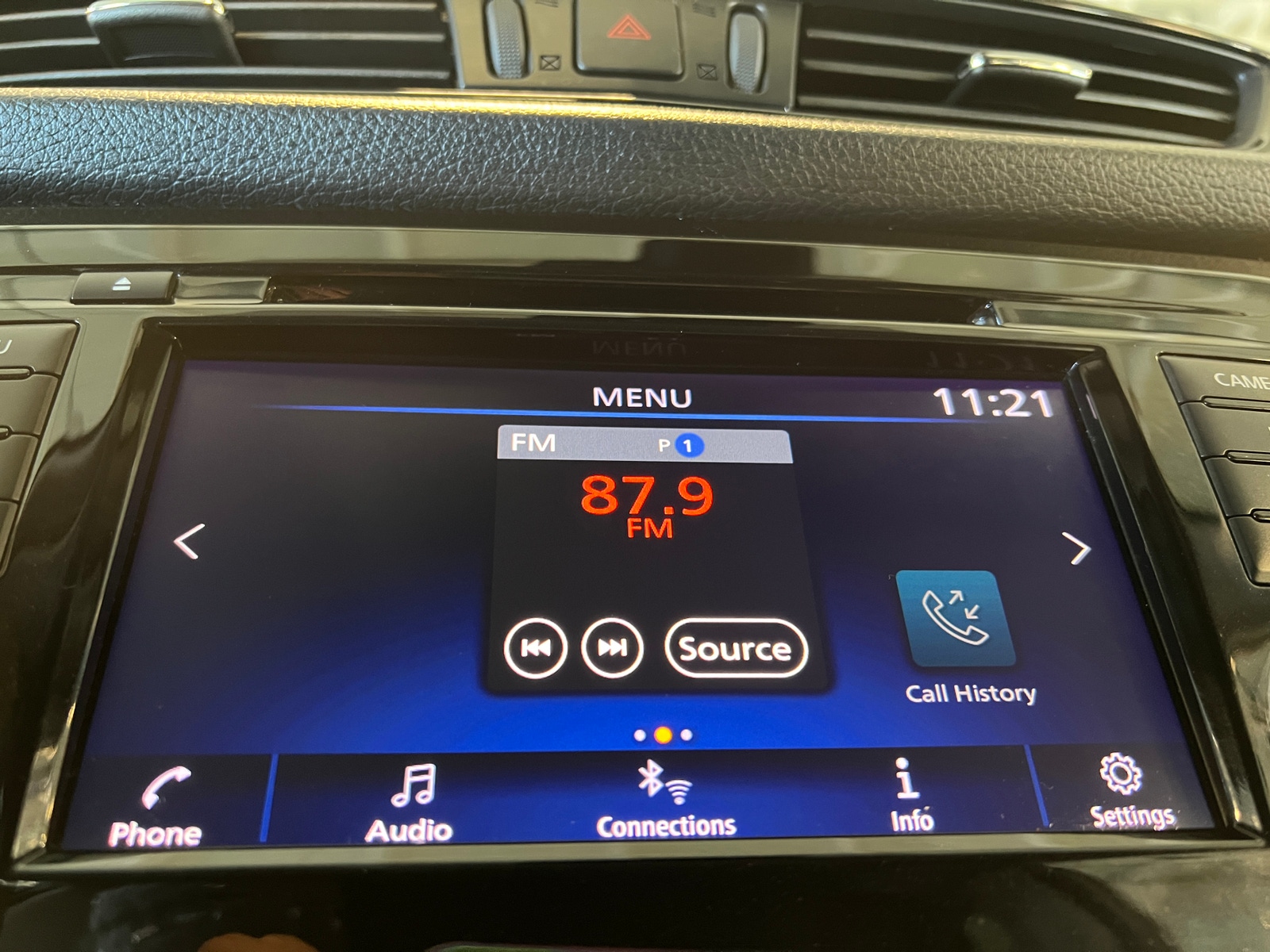 Thumbnail: 2019 Nissan Rogue - 4