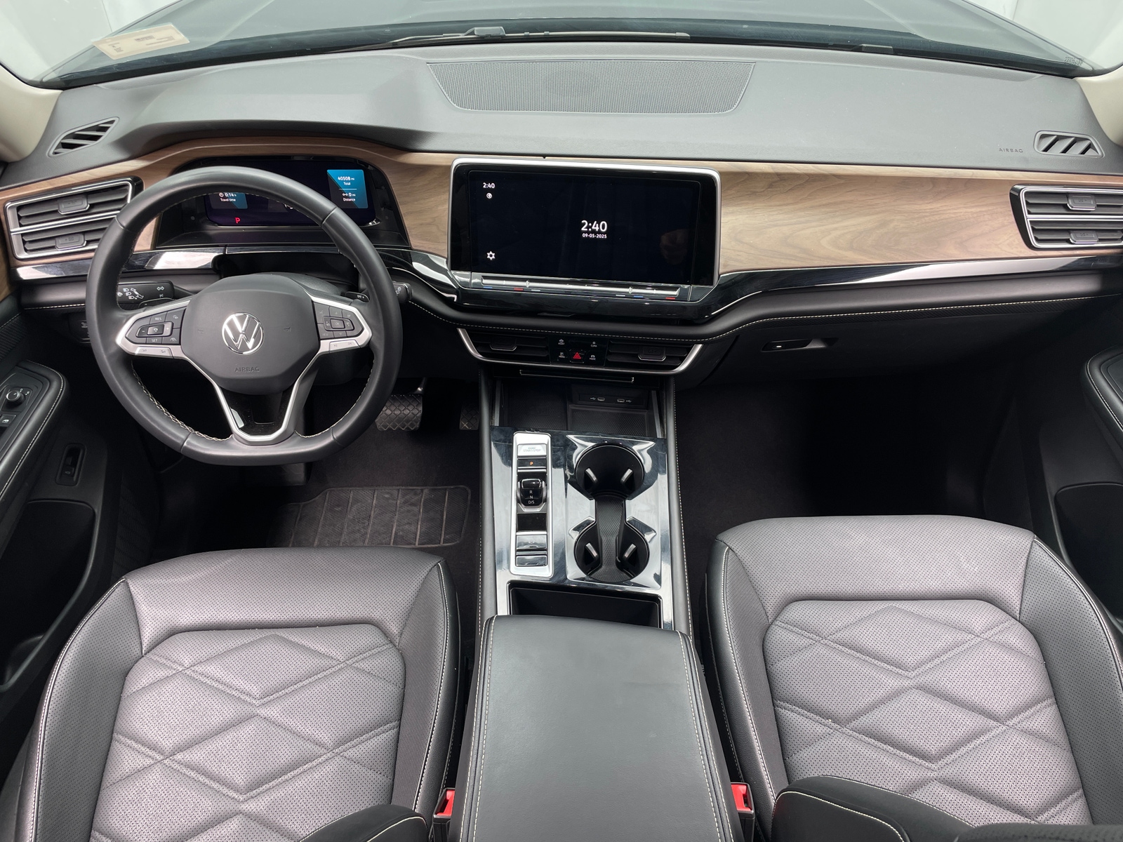 Thumbnail: 2024 Volkswagen Atlas - 2