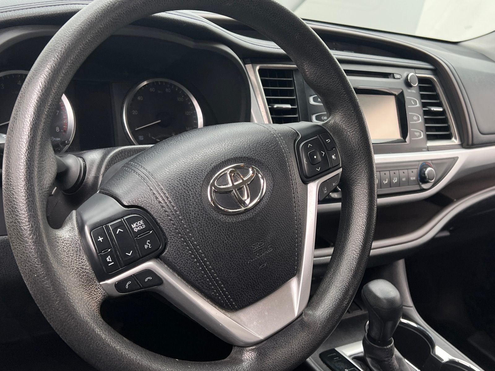 Thumbnail: 2018 Toyota Highlander - 5