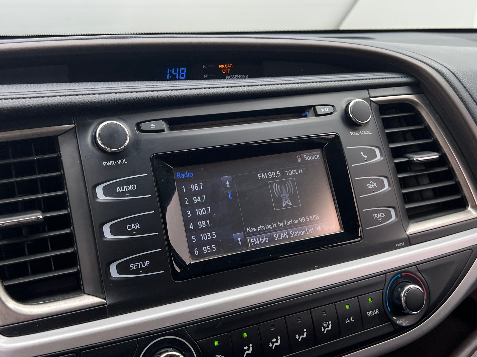 Thumbnail: 2018 Toyota Highlander - 4