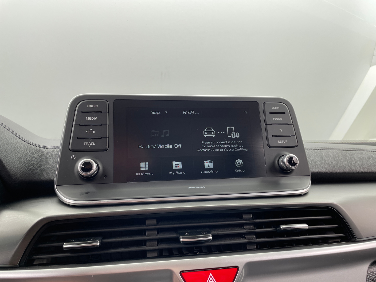 Thumbnail: 2021 Kia Telluride - 3