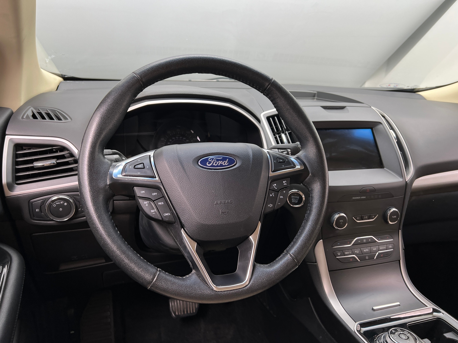 Thumbnail: 2020 Ford Edge - 4