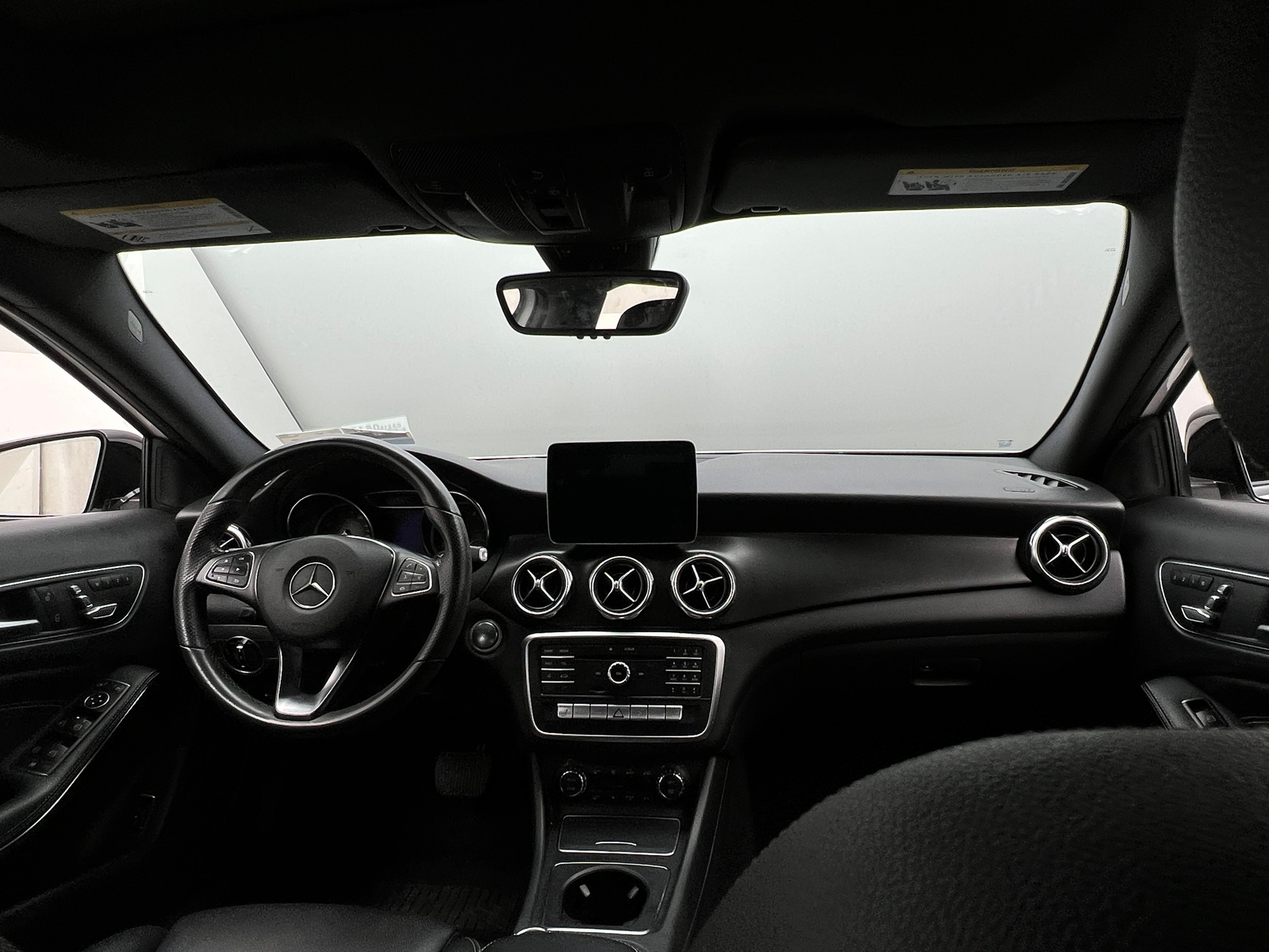 Thumbnail: 2019 Mercedes-Benz GLA - 2