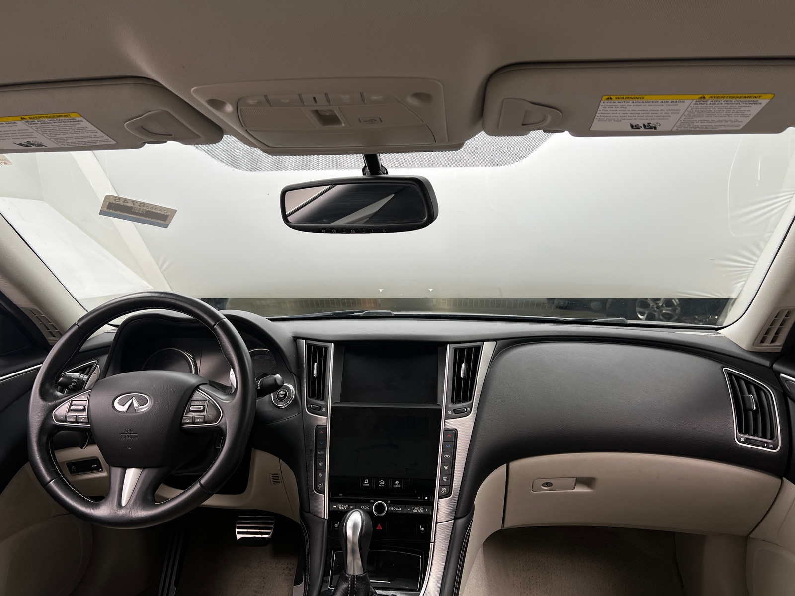 Thumbnail: 2015 INFINITI Q50 - 2