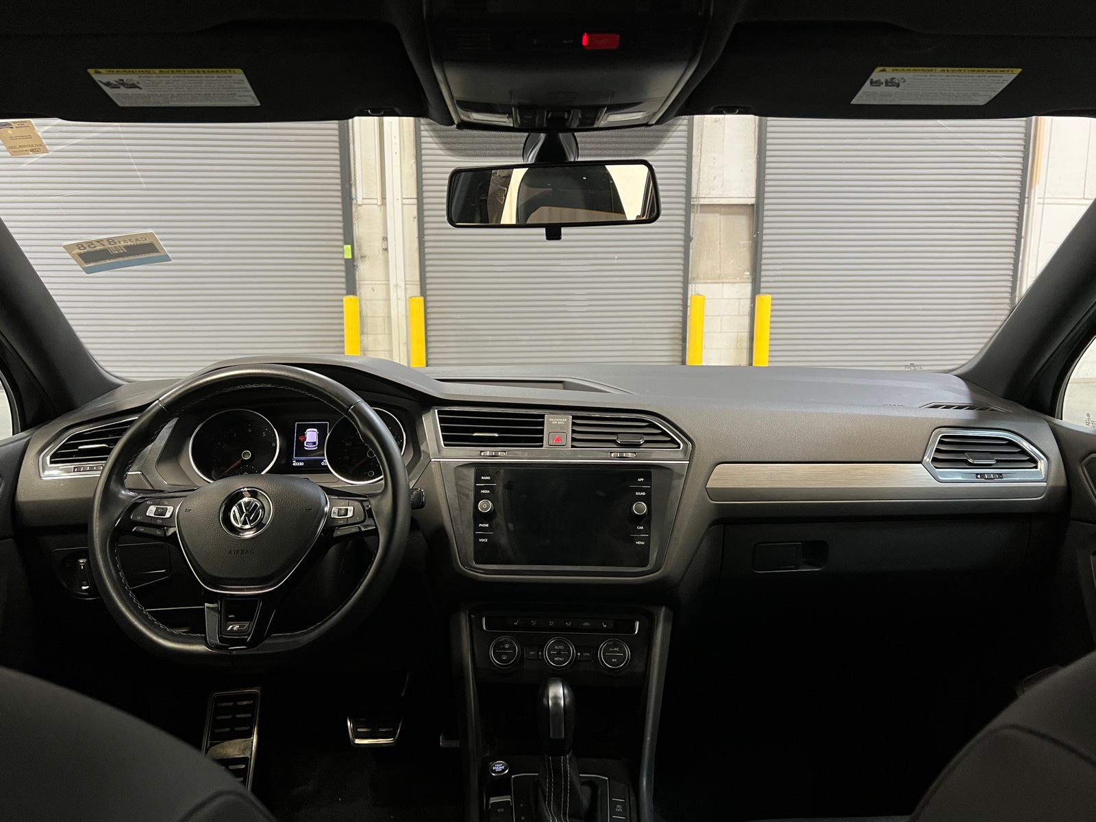 Thumbnail: 2021 Volkswagen Tiguan - 2