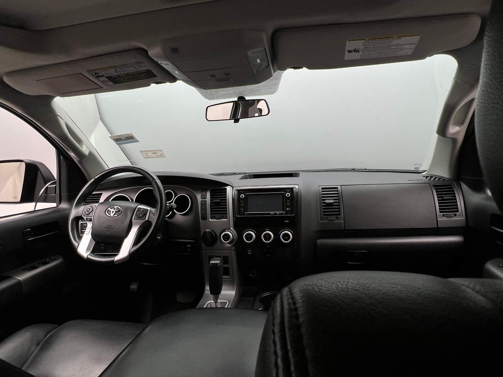 Thumbnail: 2015 Toyota Sequoia - 3