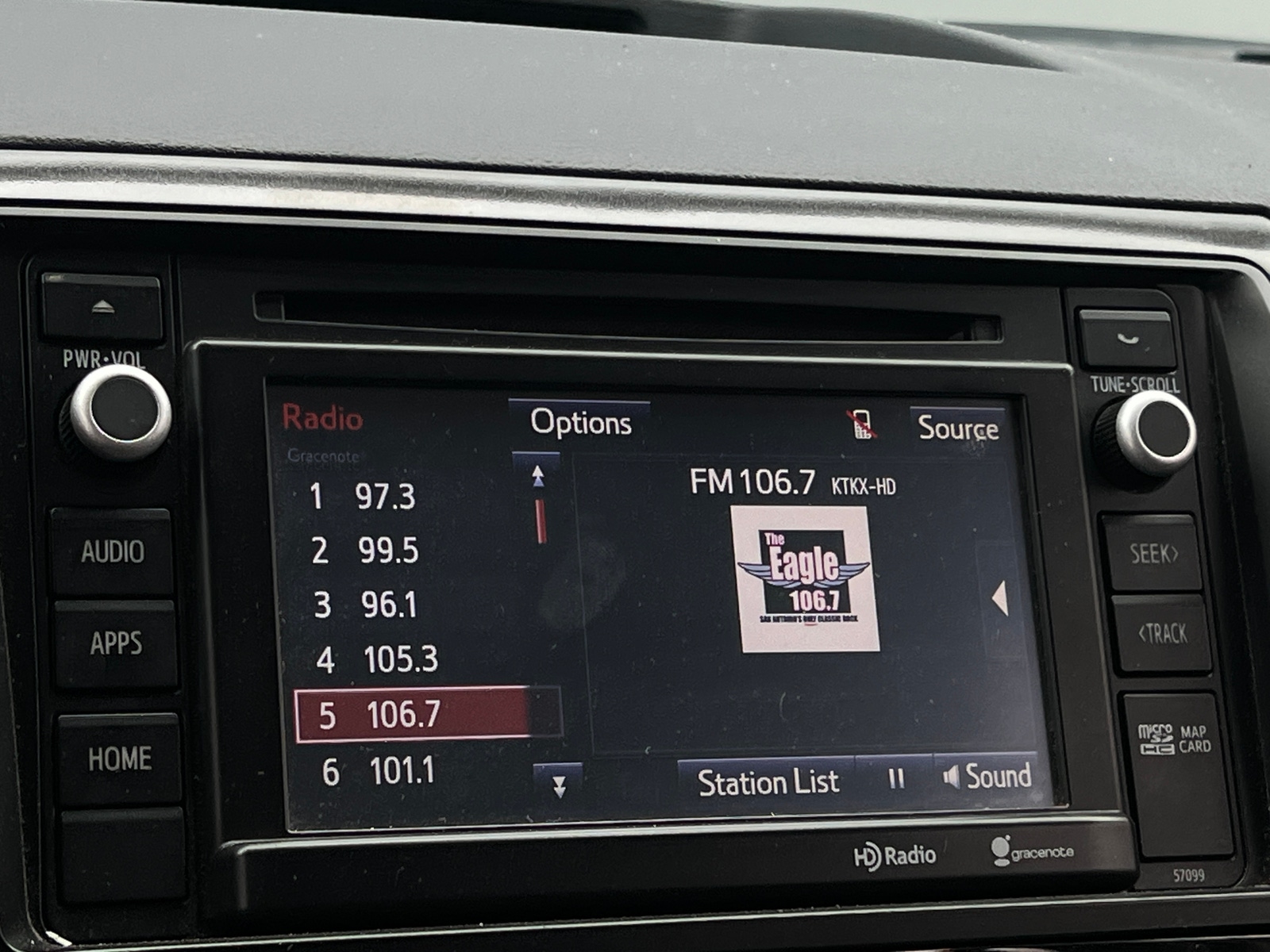 Thumbnail: 2015 Toyota Sequoia - 4
