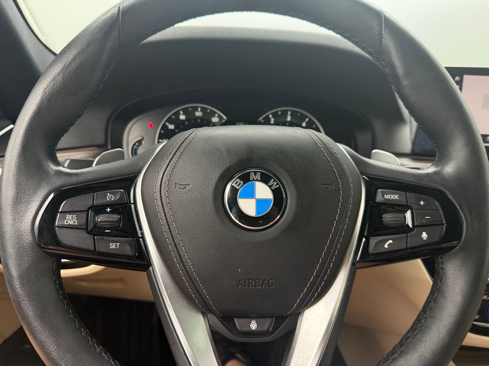 Thumbnail: 2019 BMW 5 Series - 4