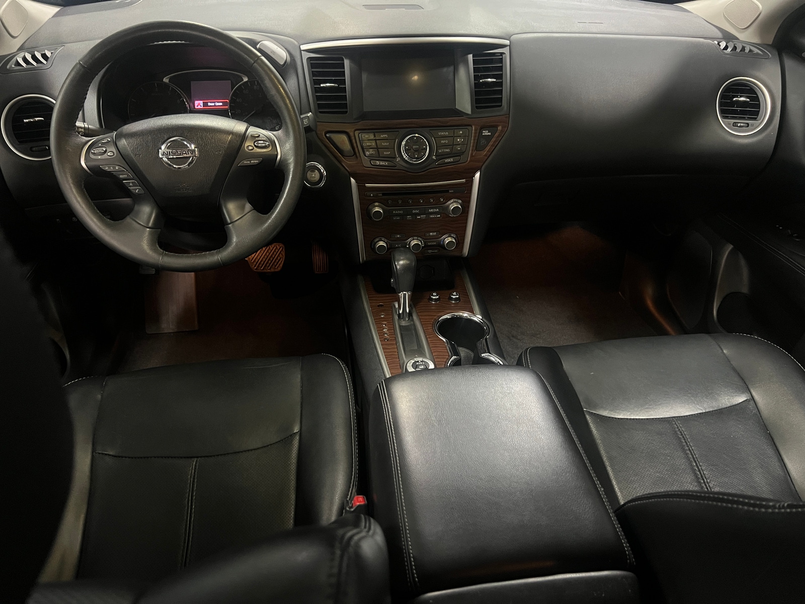 Thumbnail: 2017 Nissan Pathfinder - 2
