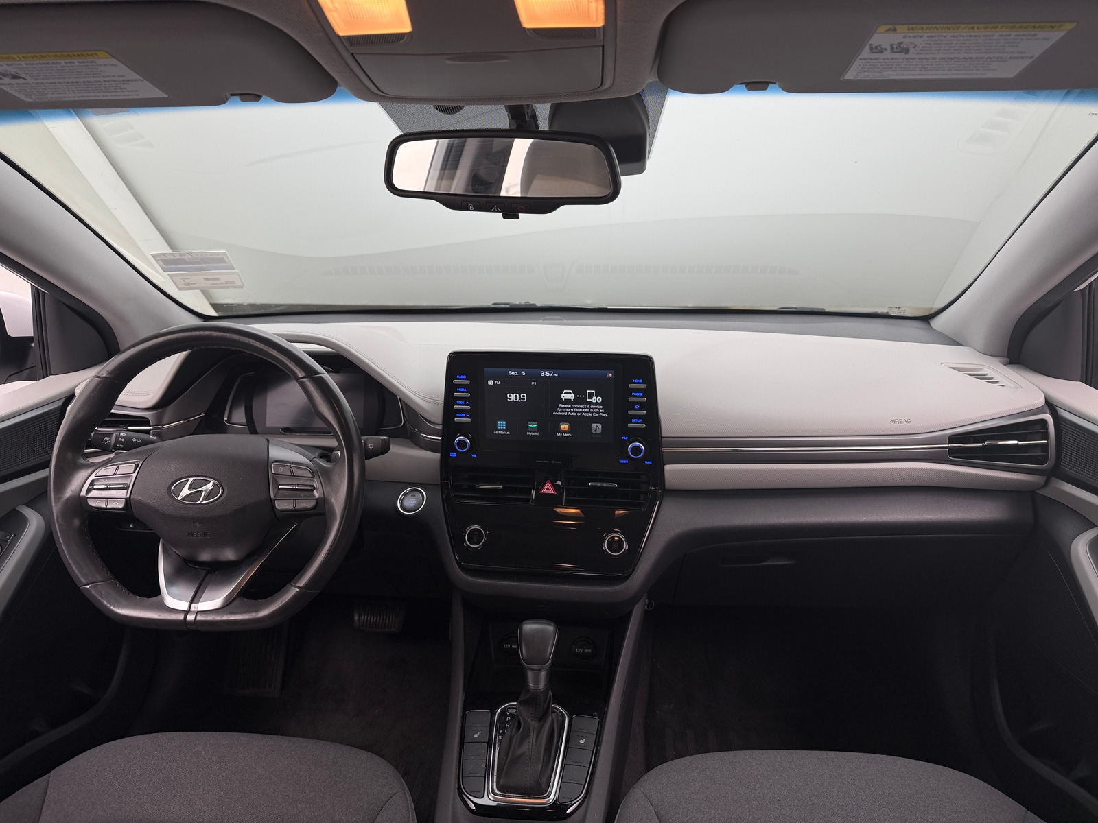 Thumbnail: 2020 Hyundai Ioniq - 3