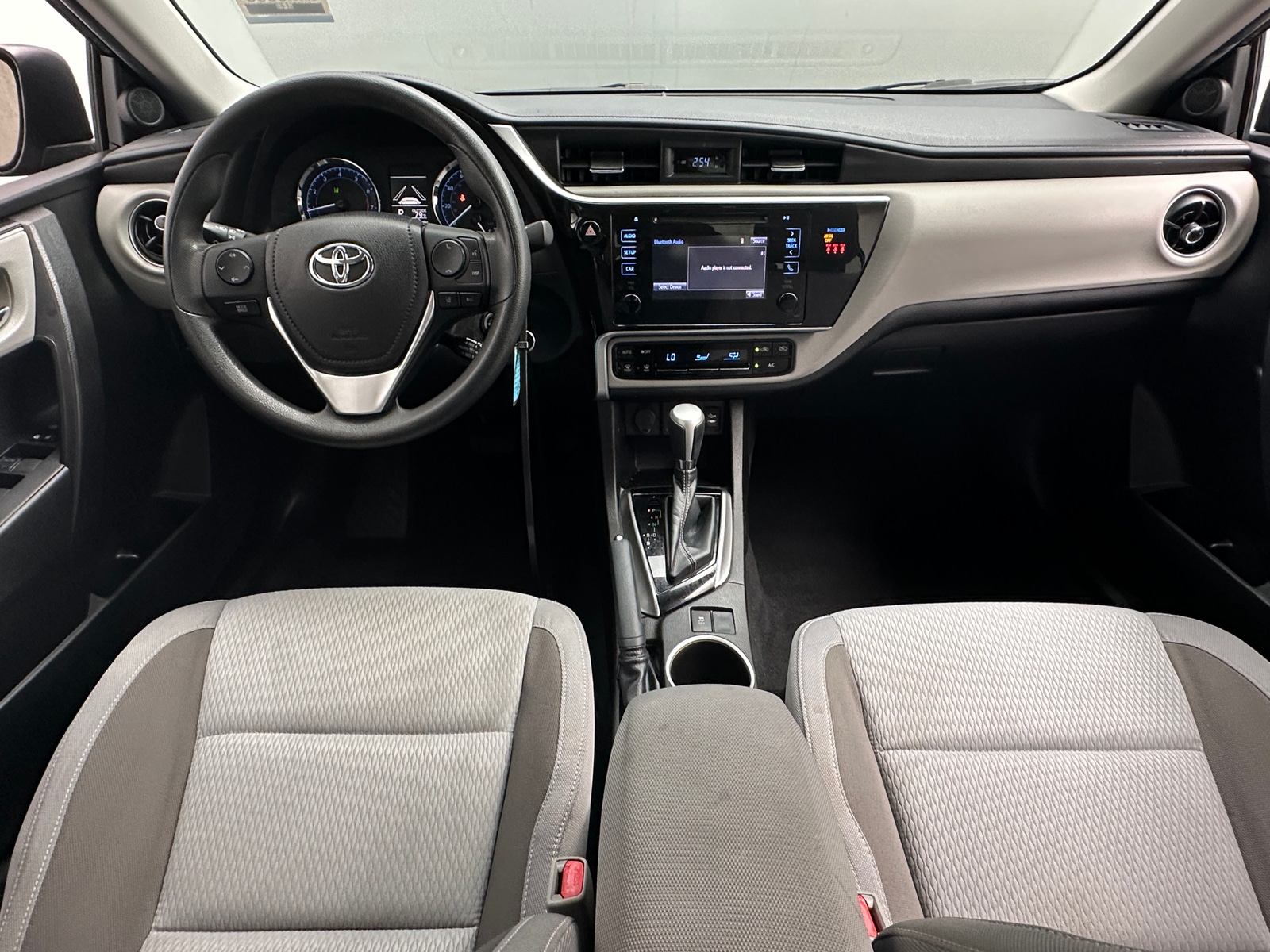 Thumbnail: 2018 Toyota Corolla - 3