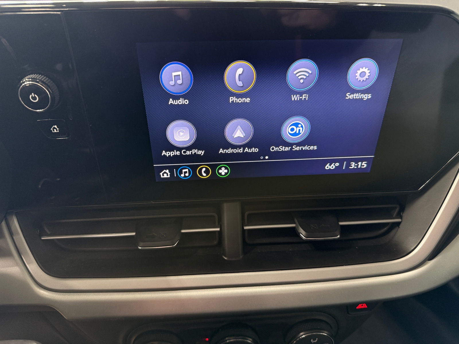 Thumbnail: 2025 Chevrolet Trax - 4