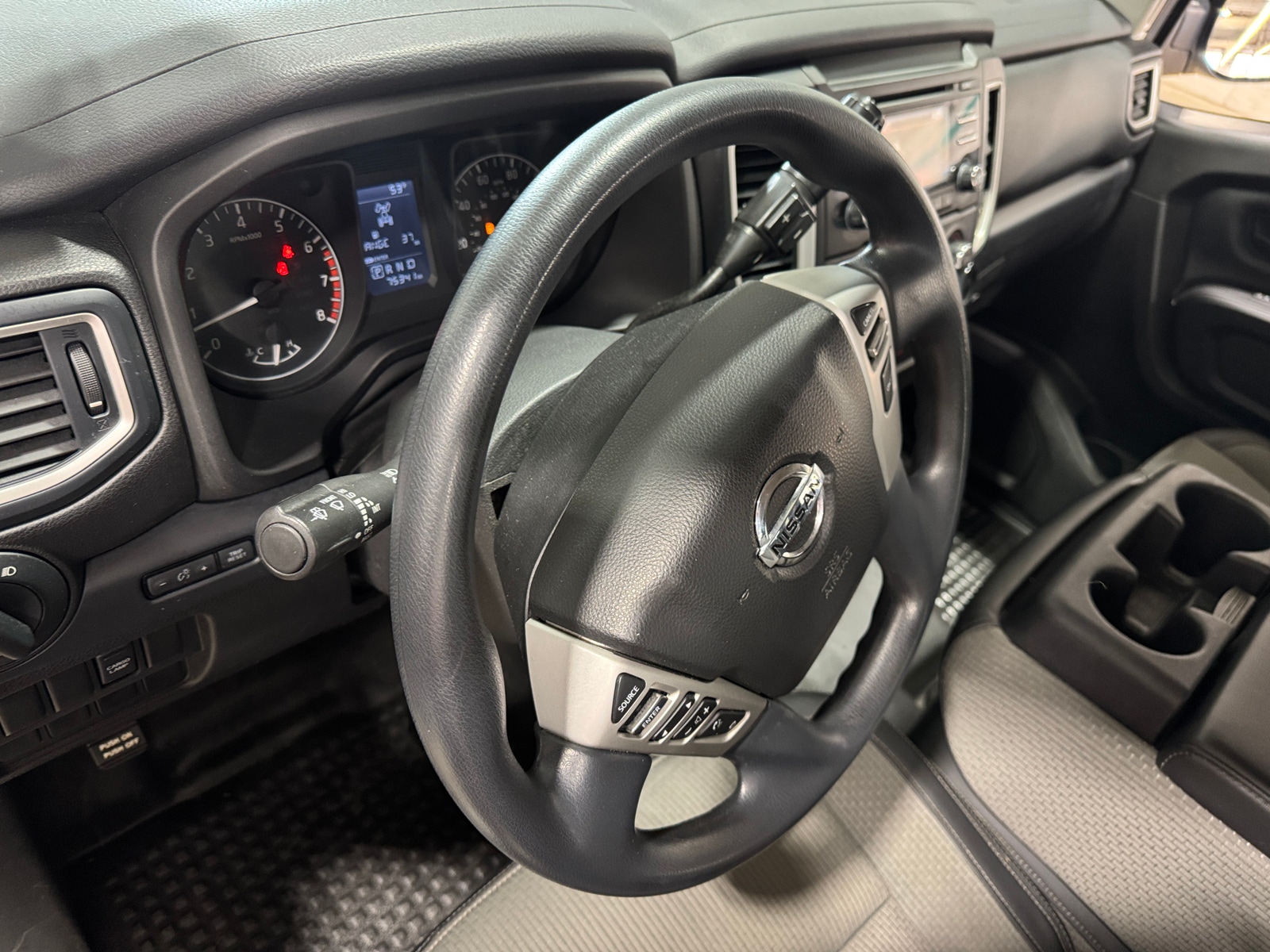 Thumbnail: 2018 Nissan Titan - 3