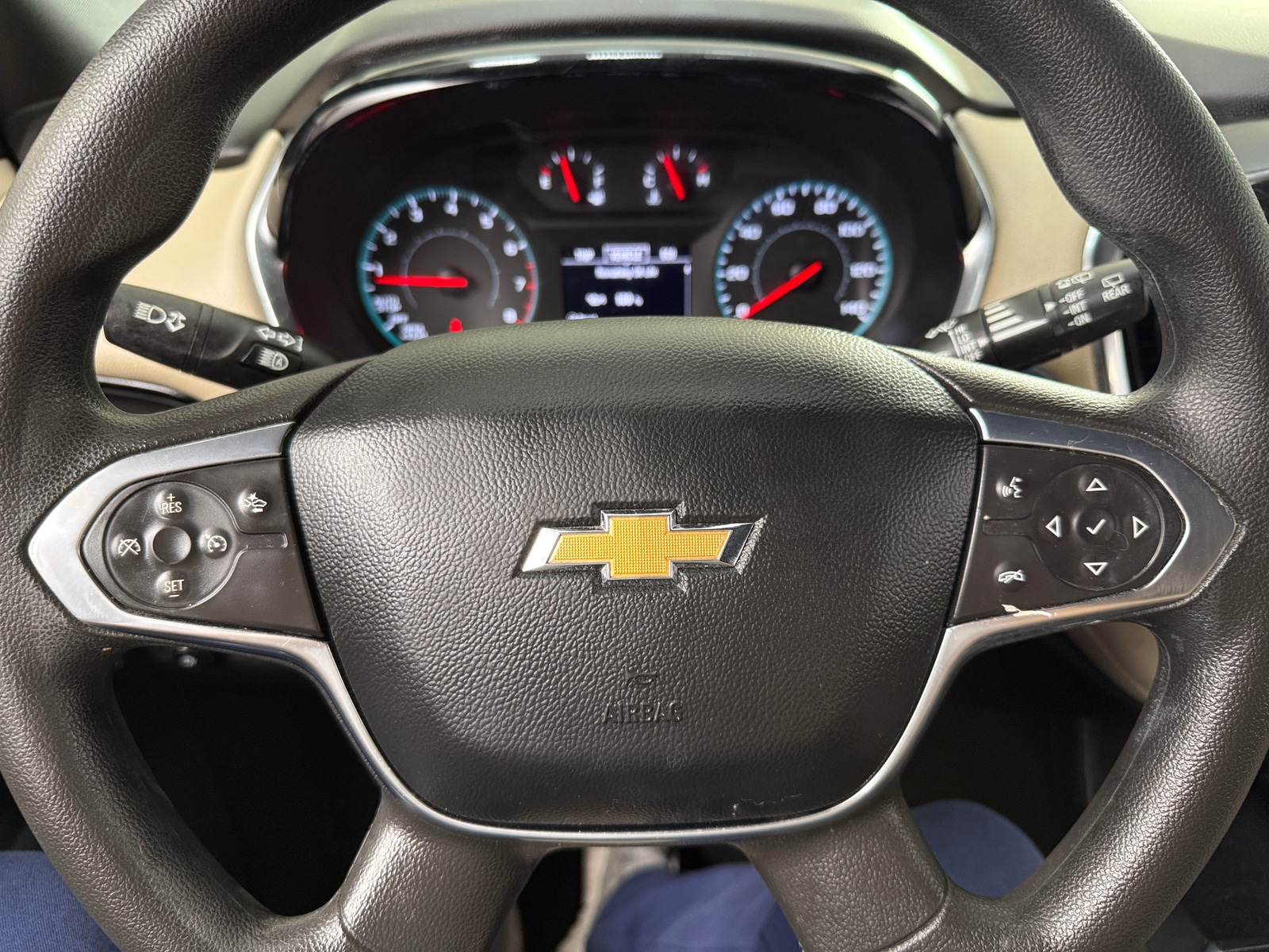 Thumbnail: 2023 Chevrolet Traverse - 5