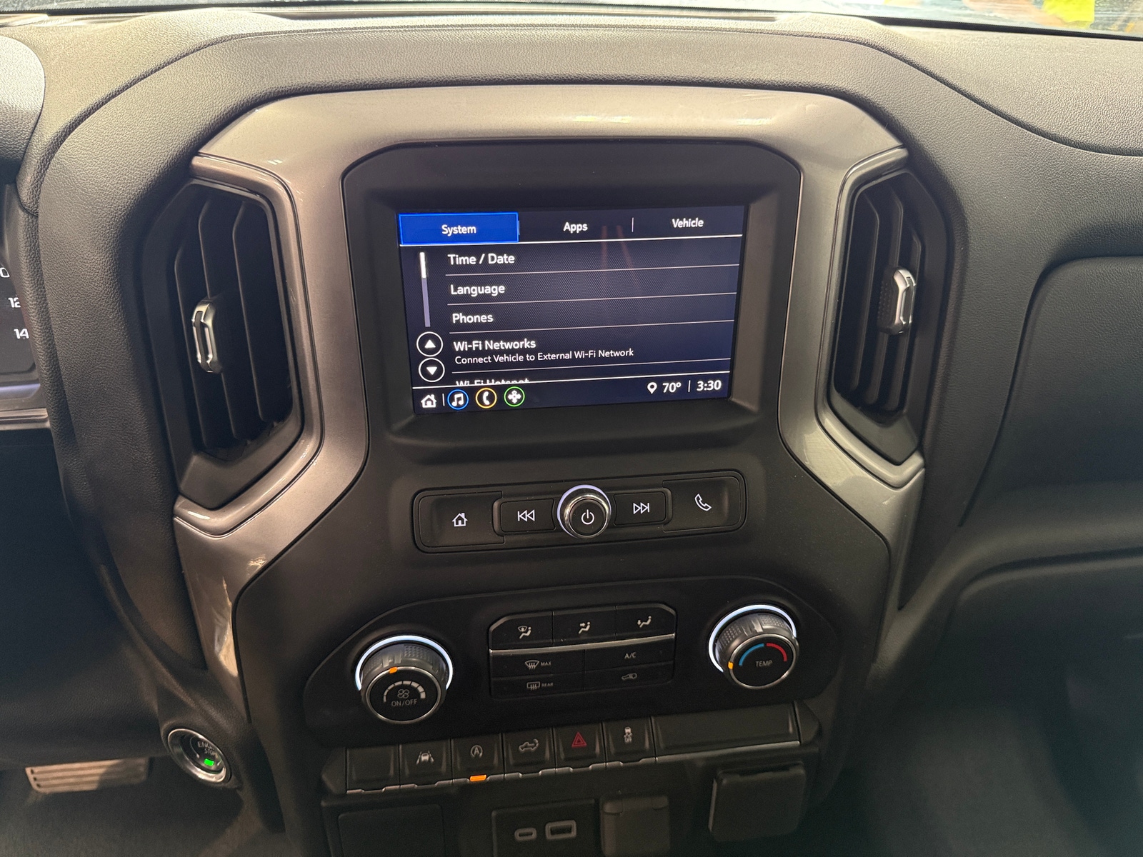 Thumbnail: 2024 Chevrolet Silverado 1500 - 4