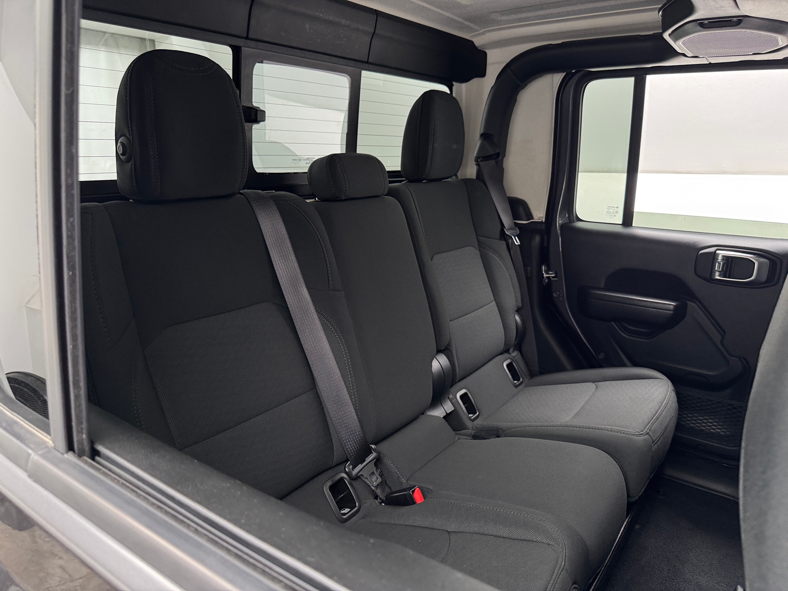 Thumbnail: 2021 Jeep Gladiator - 6