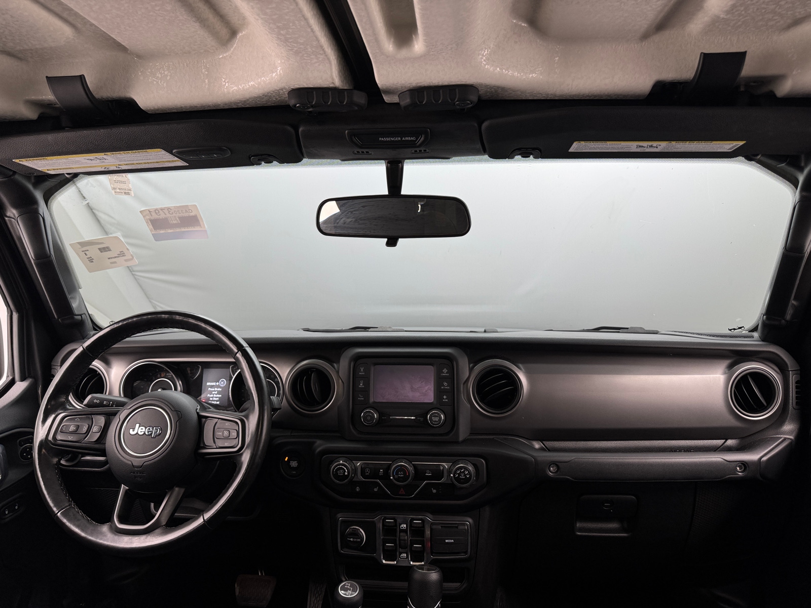 Thumbnail: 2021 Jeep Gladiator - 3