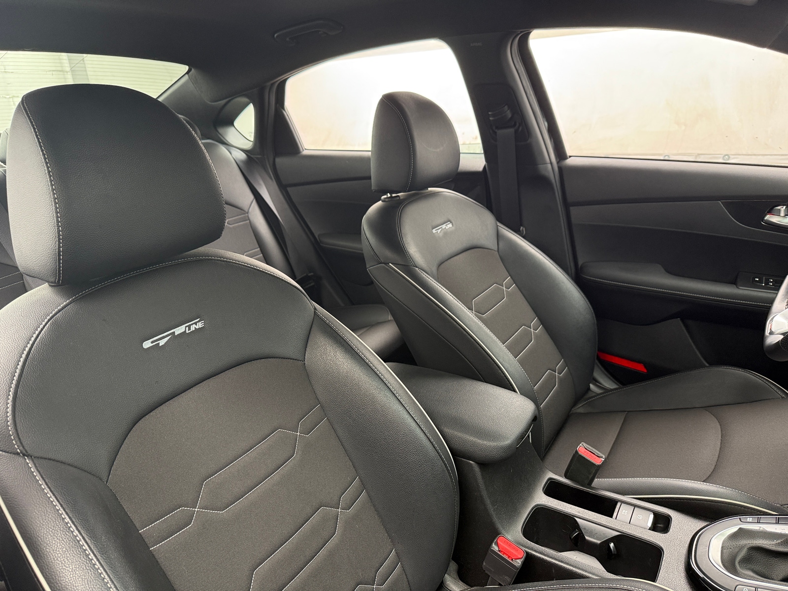 Thumbnail: 2023 Kia Forte - 2