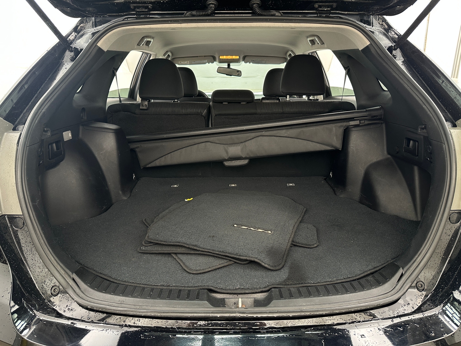 Thumbnail: 2013 Toyota Venza - 7
