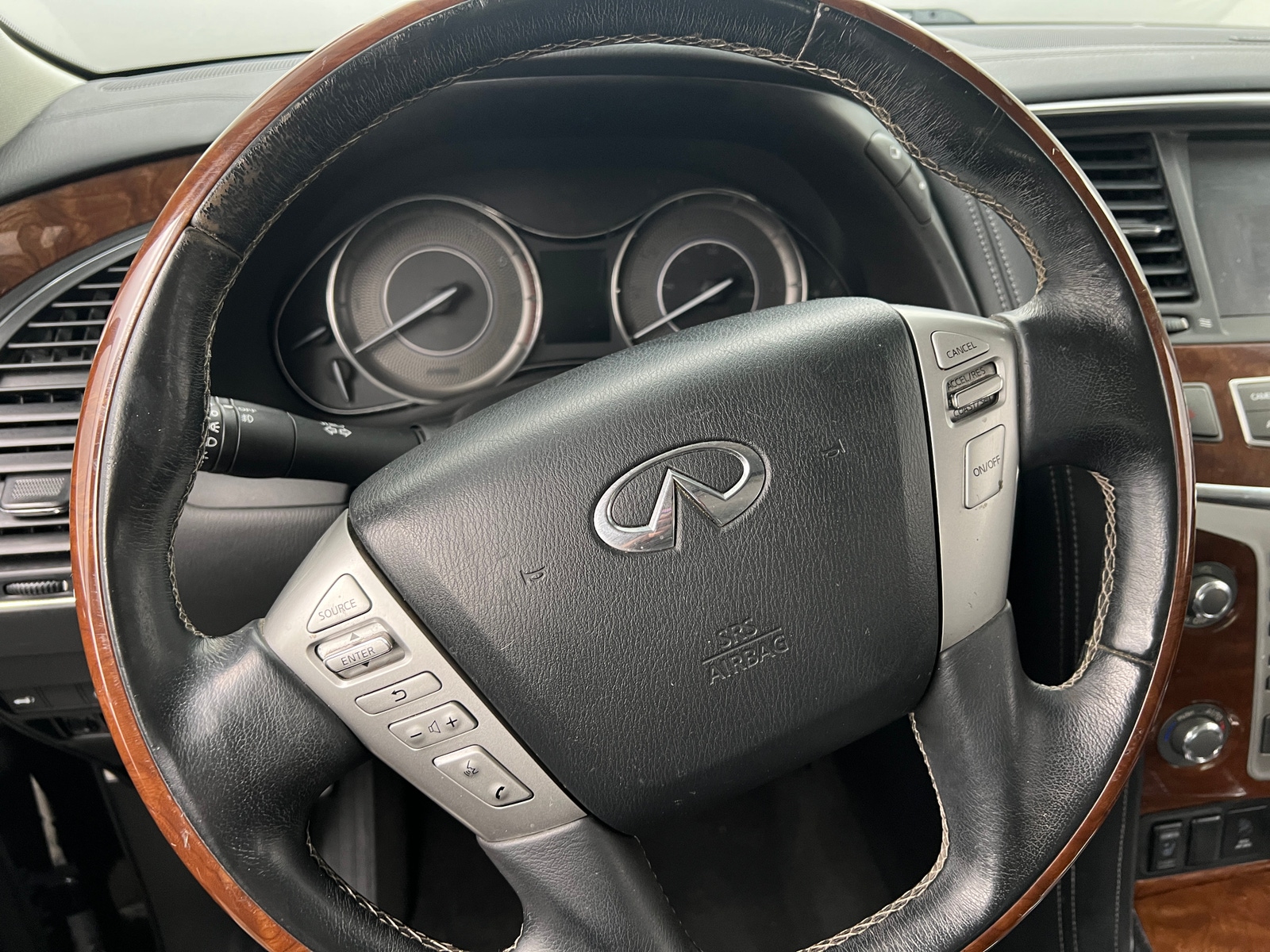 Thumbnail: 2019 INFINITI QX80 - 4