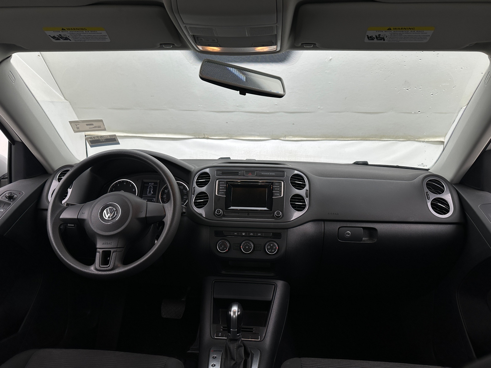 Thumbnail: 2018 Volkswagen Tiguan - 3