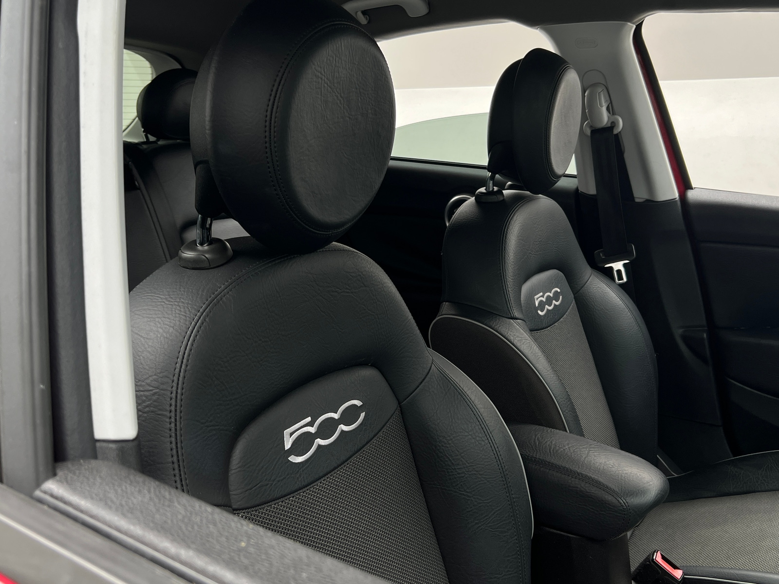 Thumbnail: 2017 Fiat 500X - 2