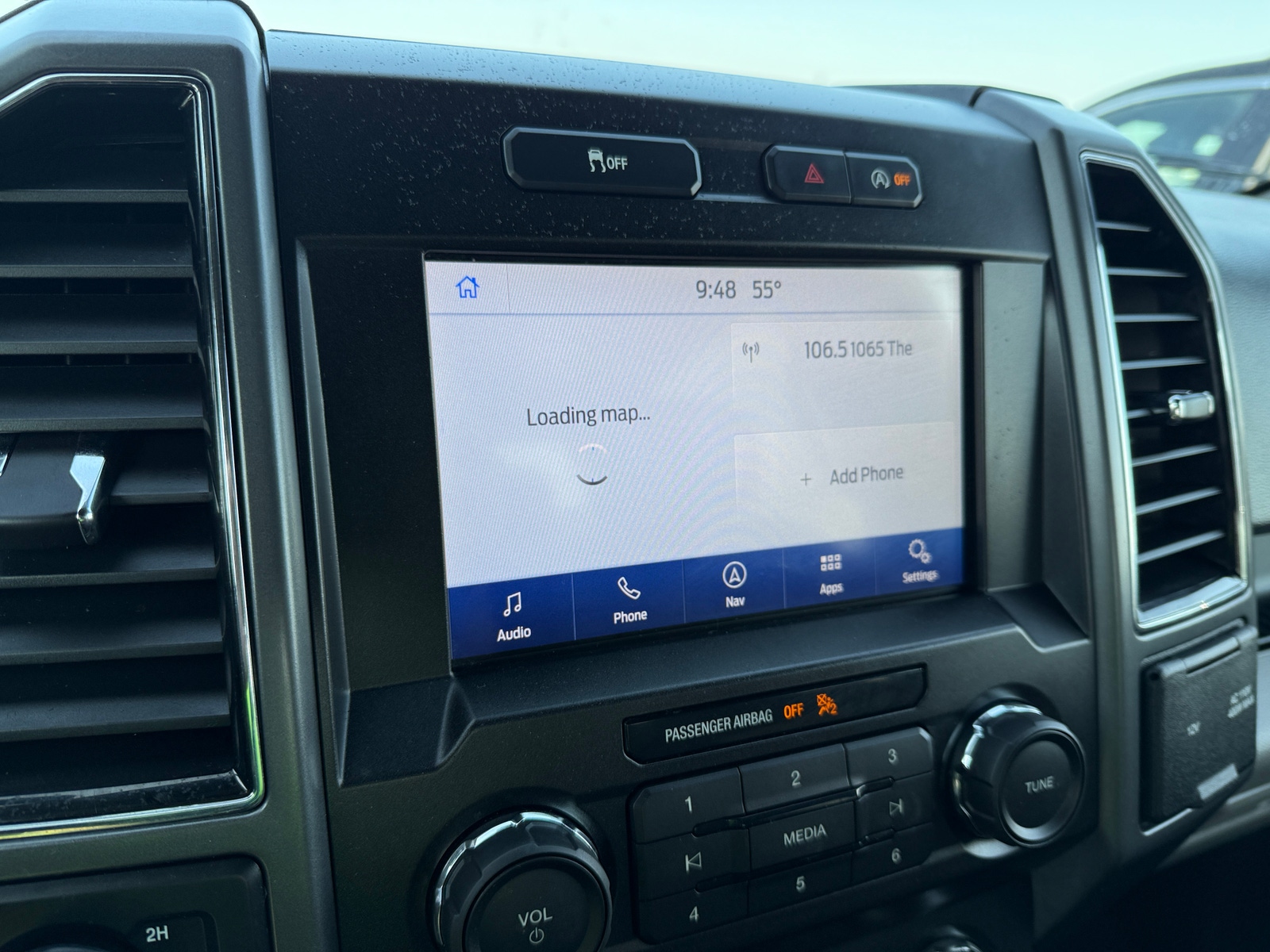 Thumbnail: 2019 Ford Econoline - 4